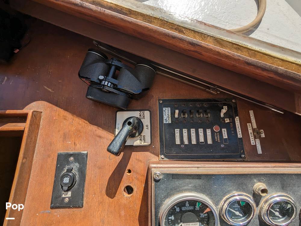 Slide: The Image of Marine Trader 40 Double Cabin 1979 - 13987326