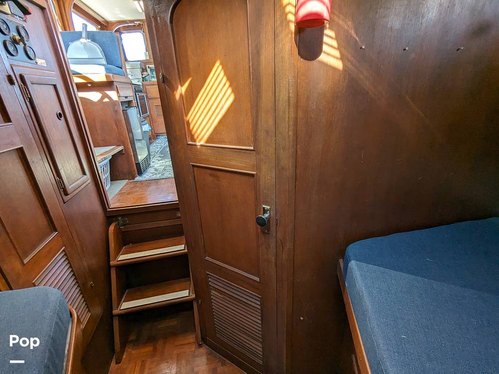 Slide: The Image of Marine Trader 40 Double Cabin 1979 - 13987341