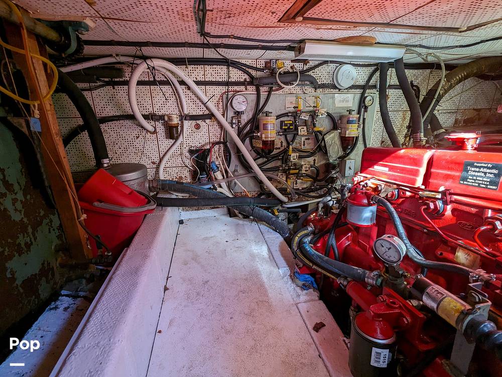 Slide: The Image of Clean Engine Room - 13989295