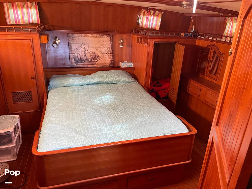 Slide: The Image of Marine Trader 43 Aft Cabin 1981 - 14900545