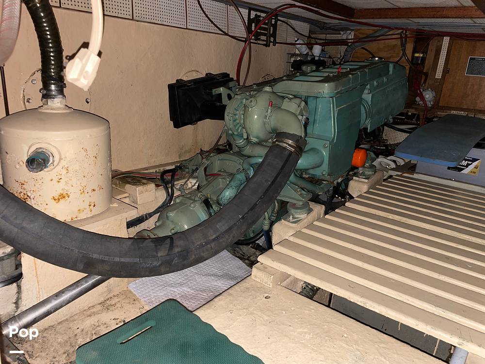Slide: The Image of Marine Trader 43 Aft Cabin 1981 - 14900560