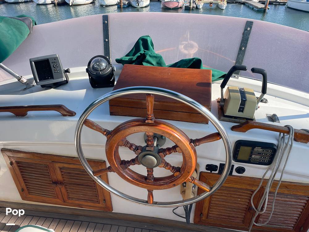 Slide: The Image of Marine Trader 43 Aft Cabin 1981 - 14801762