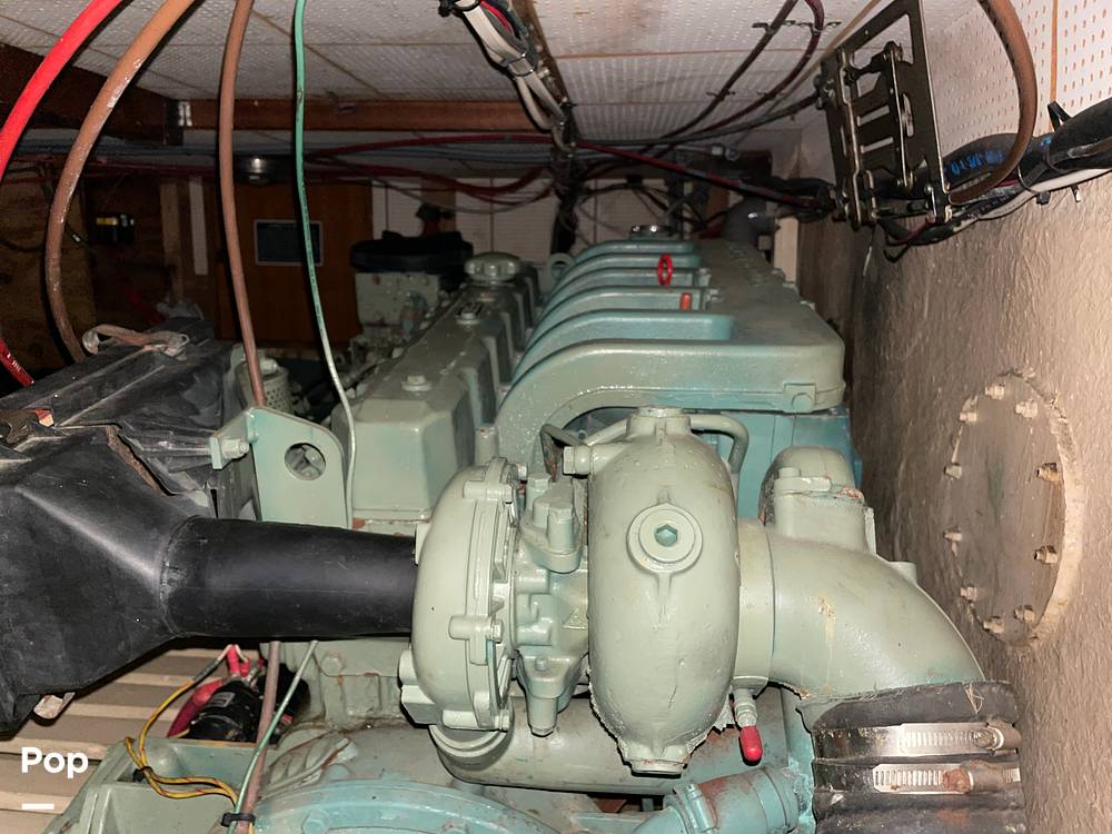 Slide: The Image of Marine Trader 43 Aft Cabin 1981 - 14900437