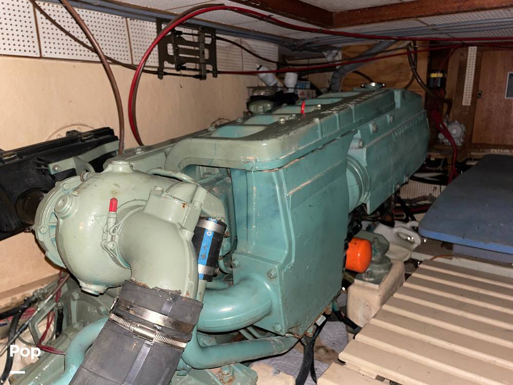 Slide: The Image of Marine Trader 43 Aft Cabin 1981 - 14900438