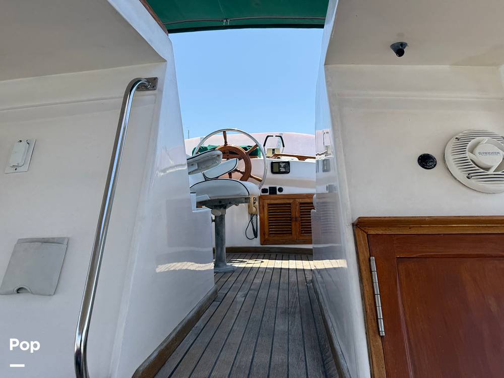 Slide: The Image of Marine Trader 43 Aft Cabin 1981 - 15464621