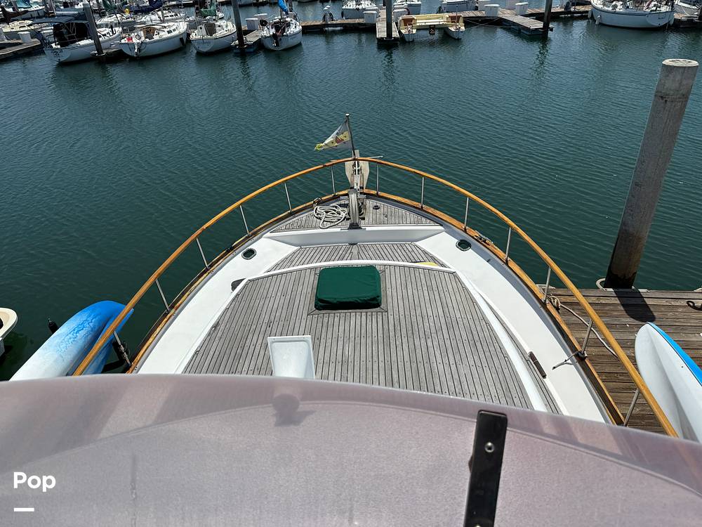 Slide: The Image of Marine Trader 43 Aft Cabin 1981 - 15464625