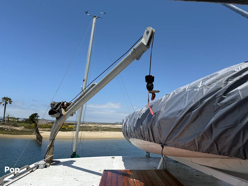 Slide: The Image of Marine Trader 43 Aft Cabin 1981 - 15464630