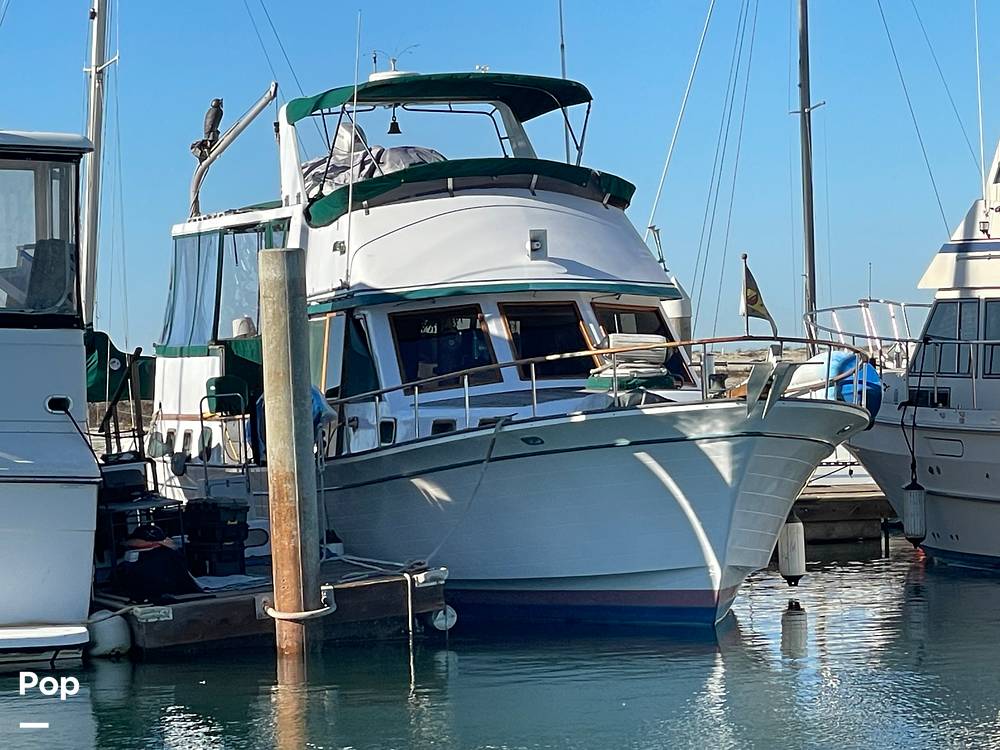 Slide: The Image of Marine Trader 43 Aft Cabin 1981 - 14900450