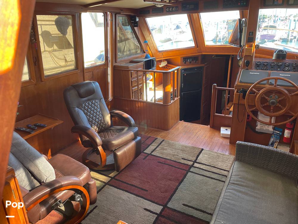 Slide: The Image of Marine Trader 43 Aft Cabin 1981 - 14900472