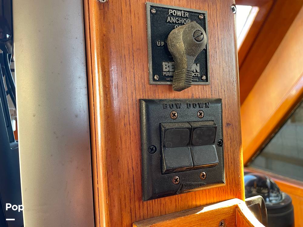 Slide: The Image of Marine Trader 43 Aft Cabin 1981 - 14900488
