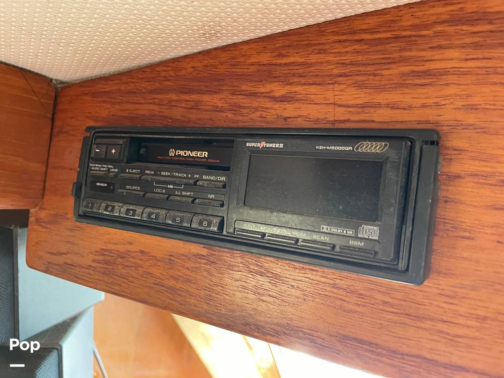 Slide: The Image of Marine Trader 43 Aft Cabin 1981 - 14900497
