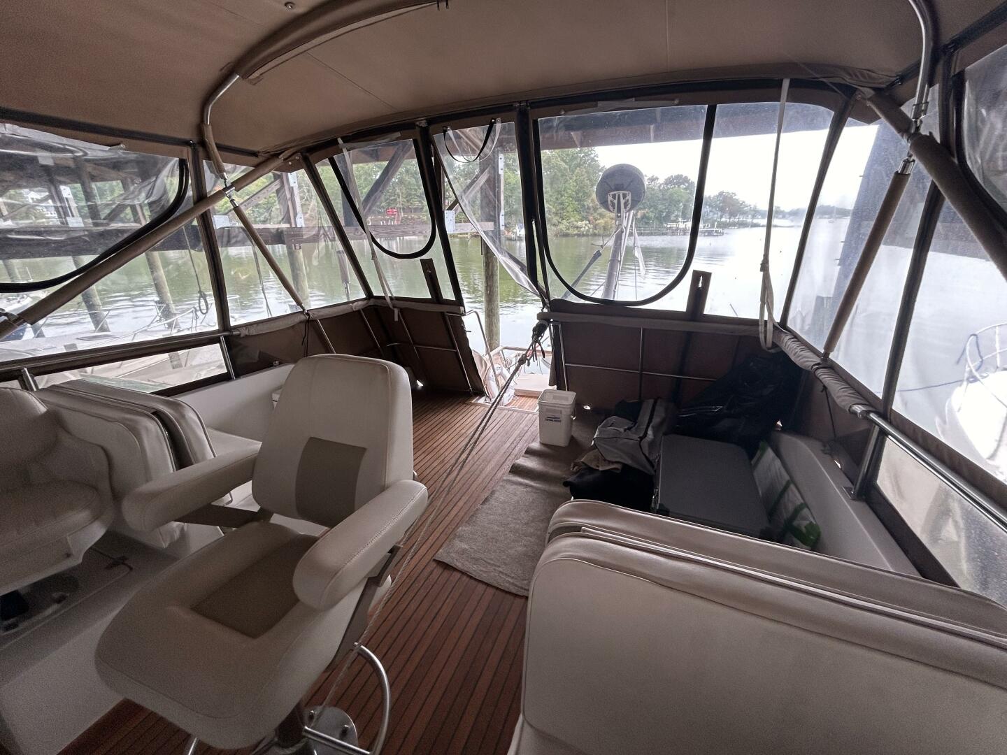 Slide: The Image of 46' Marine Trader flybridge aft - 13