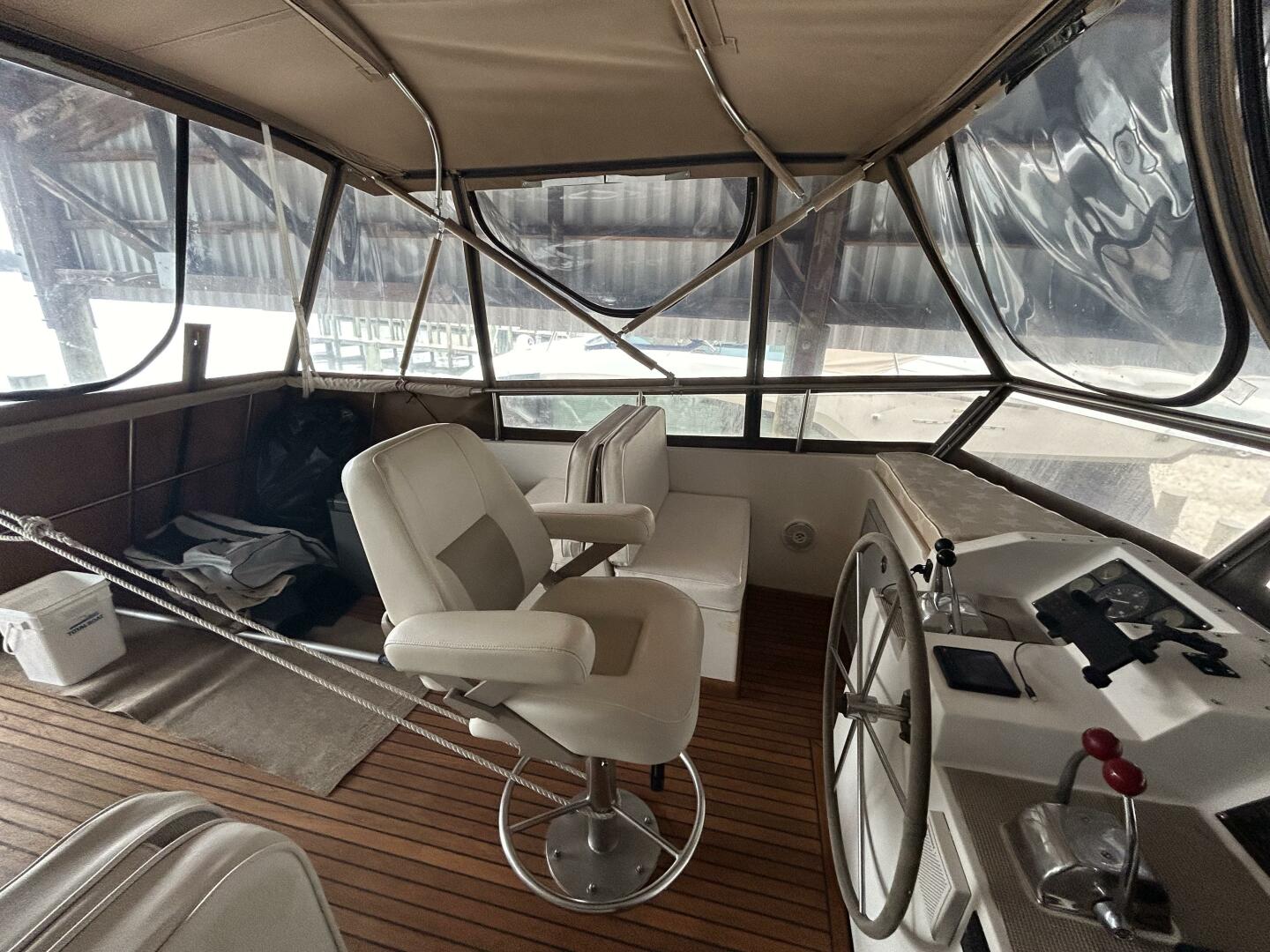 Slide: The Image of 46' Marine Trader flybridge port - 14