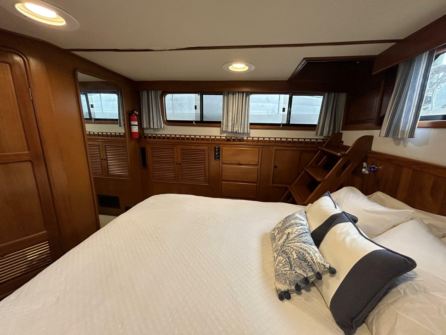 Slide: The Image of 46' Marine Trader master stateroom starboard - 50