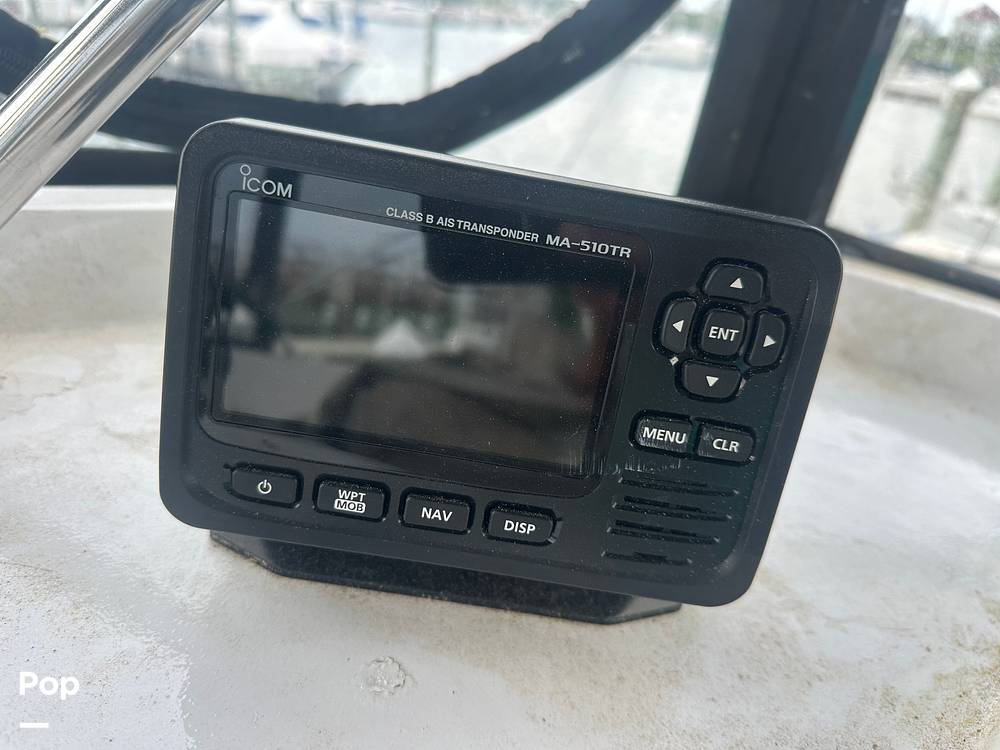 Slide: The Image of Marine Trader Marine Trader 34 1984 - 15560302