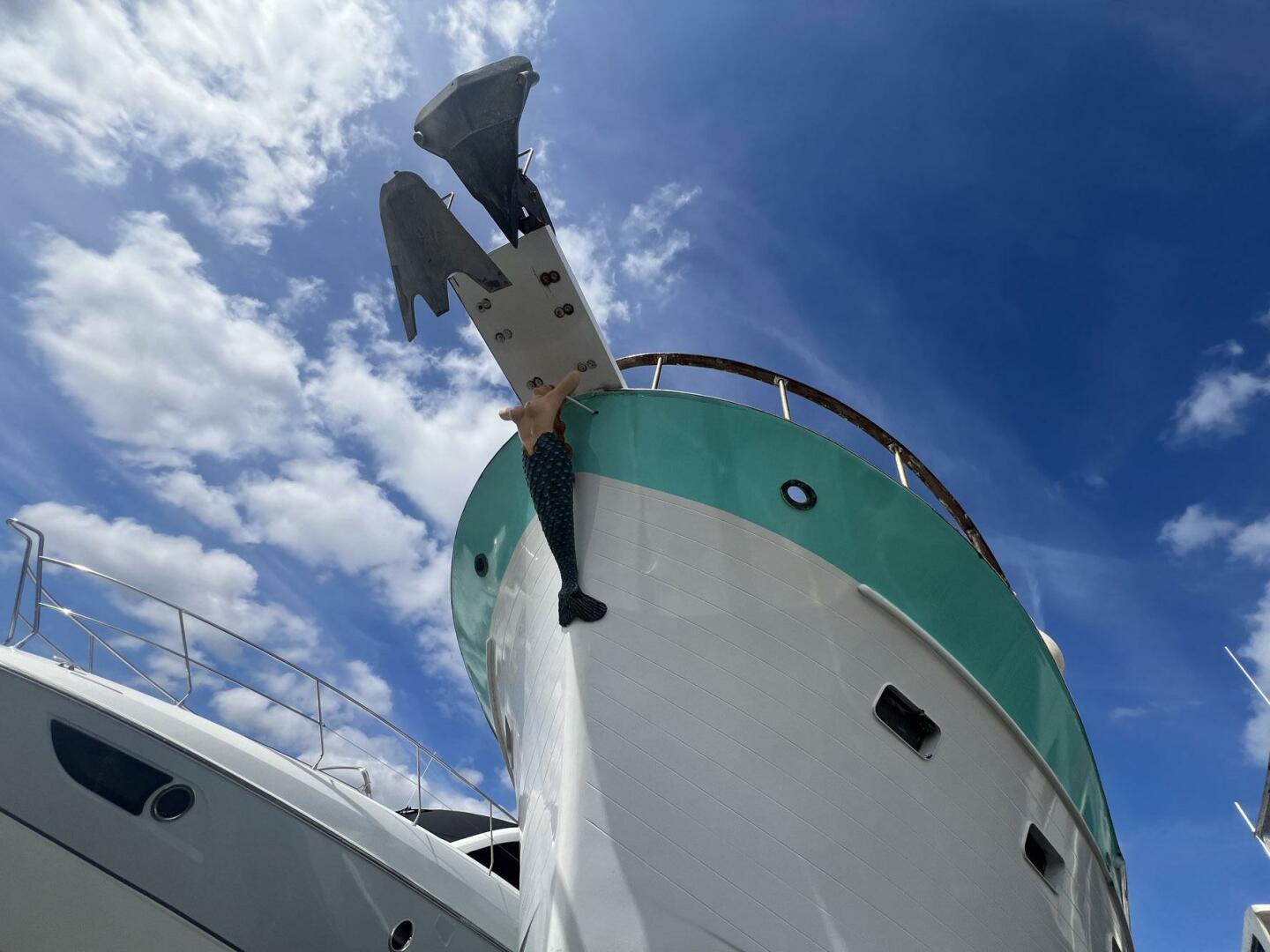 Slide: The Image of Marine Trader Pilothouse 1980 - 4905786