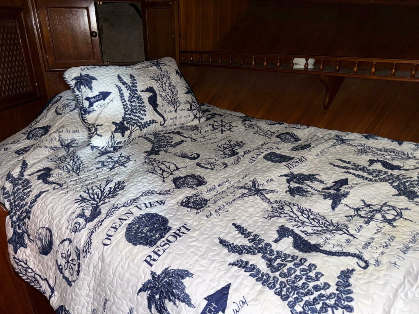 Slide: The Image of Marine Trader Sundeck Fb 1984 - 5285032