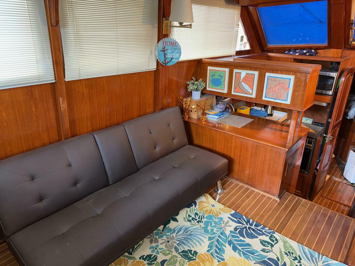 Slide: The Image of Marine Trader Sundeck Fb 1984 - 5285039