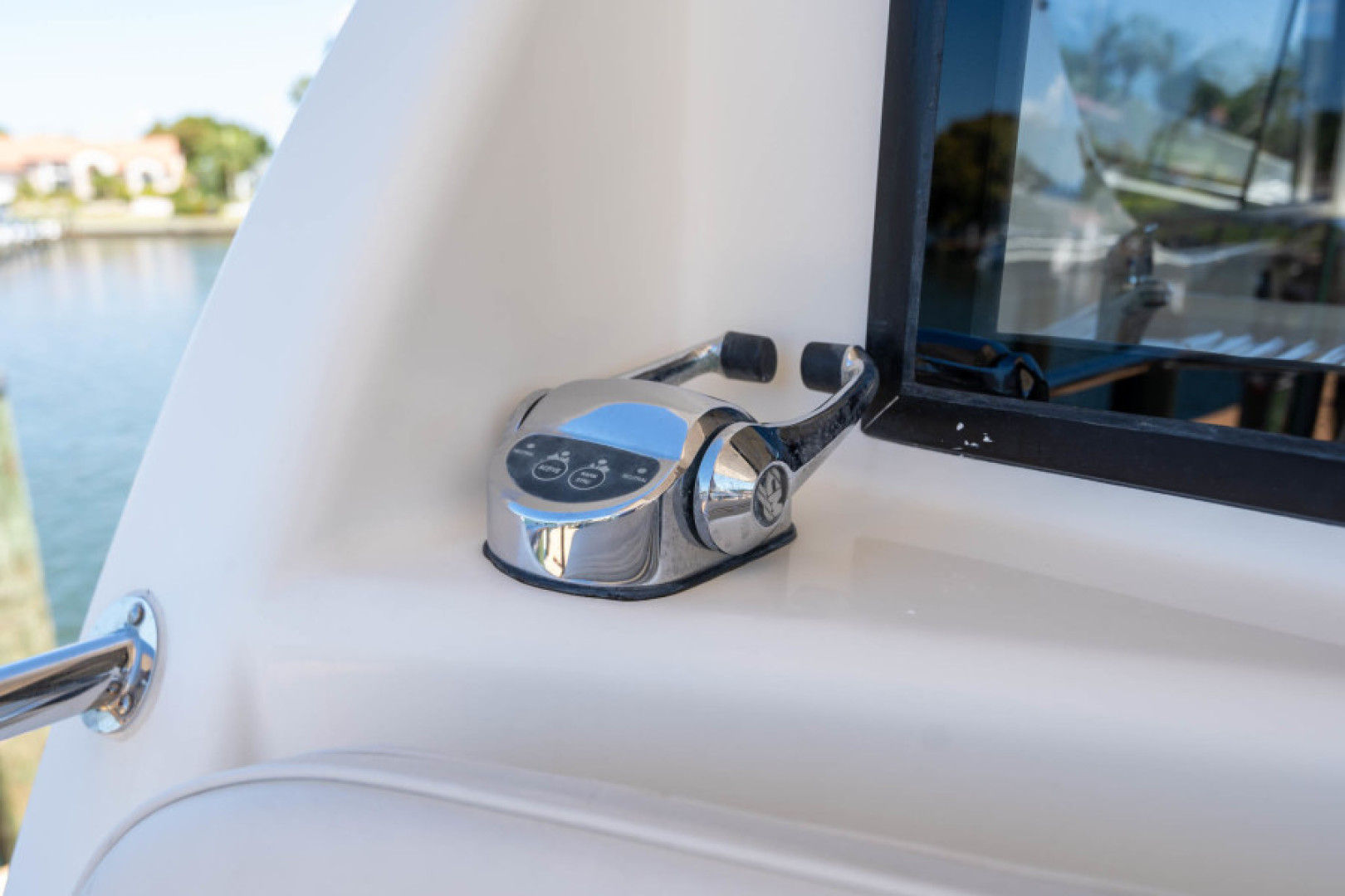 Slide: The Image of 2008 Maritimo 48 Motor Yacht - 3550318