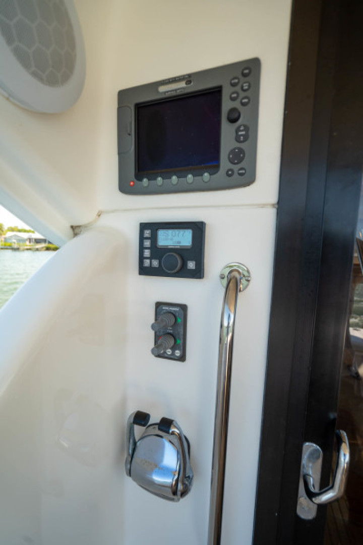 Slide: The Image of 2008 Maritimo 48 Motor Yacht - 3550319
