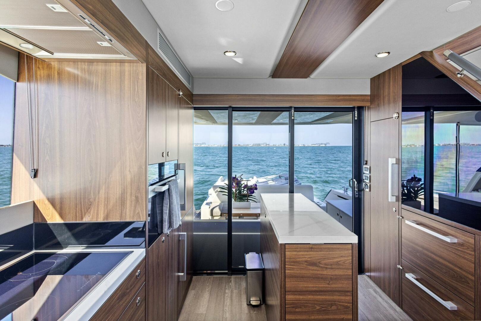 Slide: The Image of 2025 Maritimo M55 Galley - 5265362