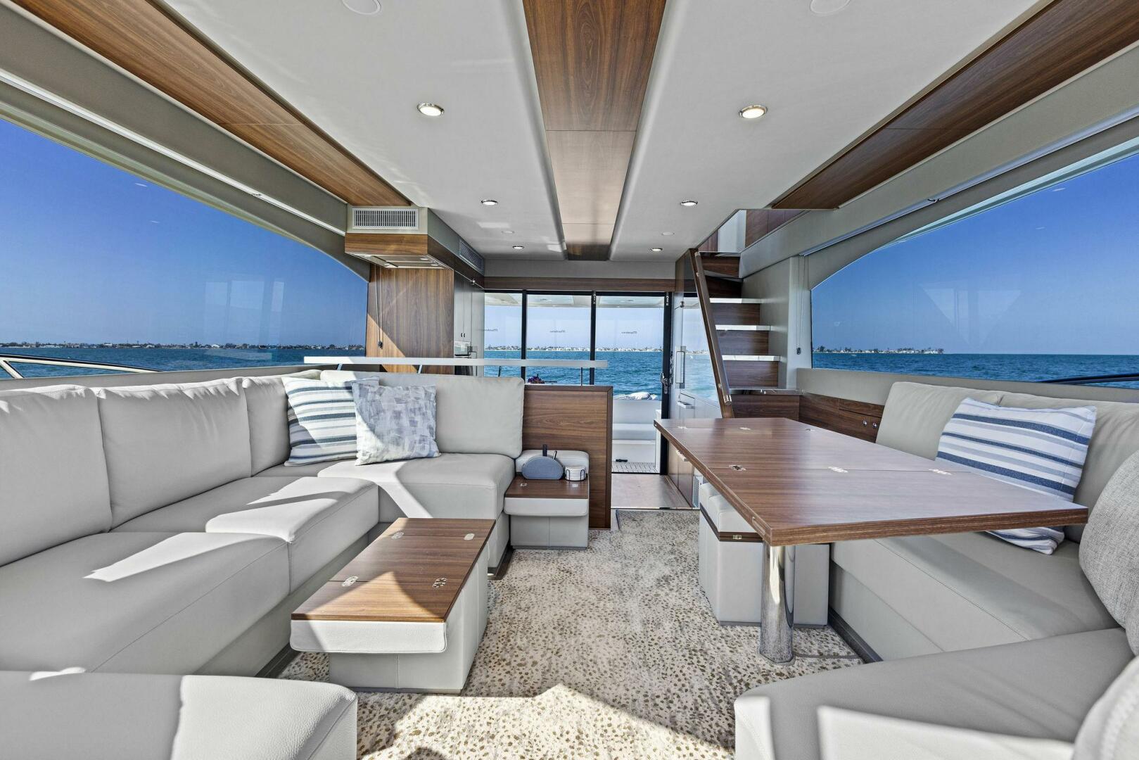 Slide: The Image of 2025 Maritimo M55 - 5265365