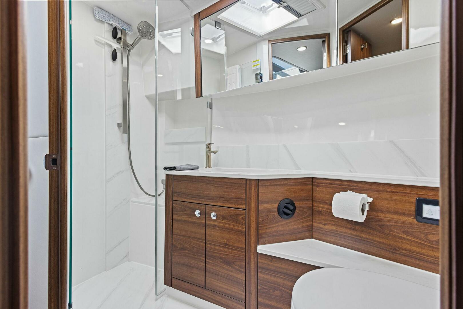 Slide: The Image of 2025 Maritimo M55 - 5265388