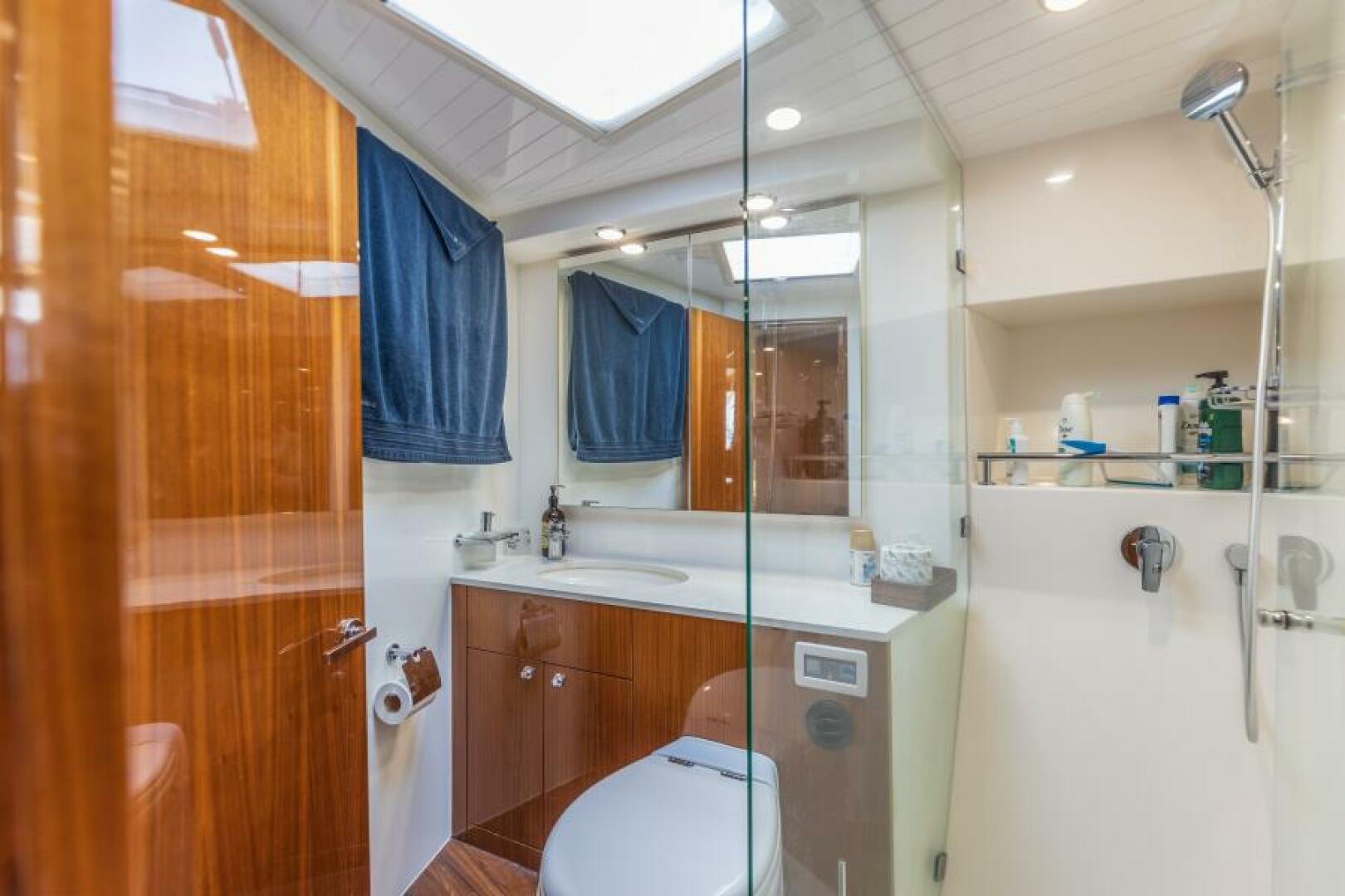 Slide: The Image of 2017 Maritimo M50 Southern Belle - 4970695