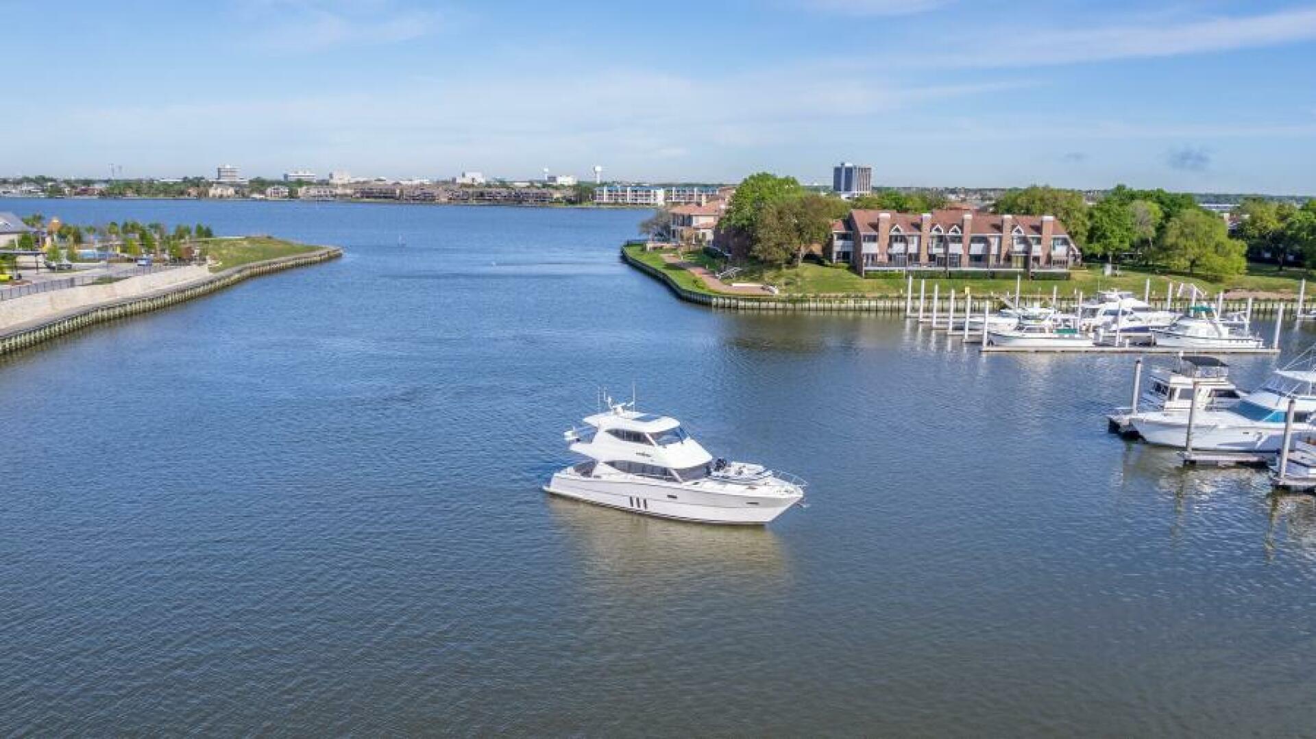 Slide: The Image of 2017 Maritimo M50 Southern Belle - 4970731