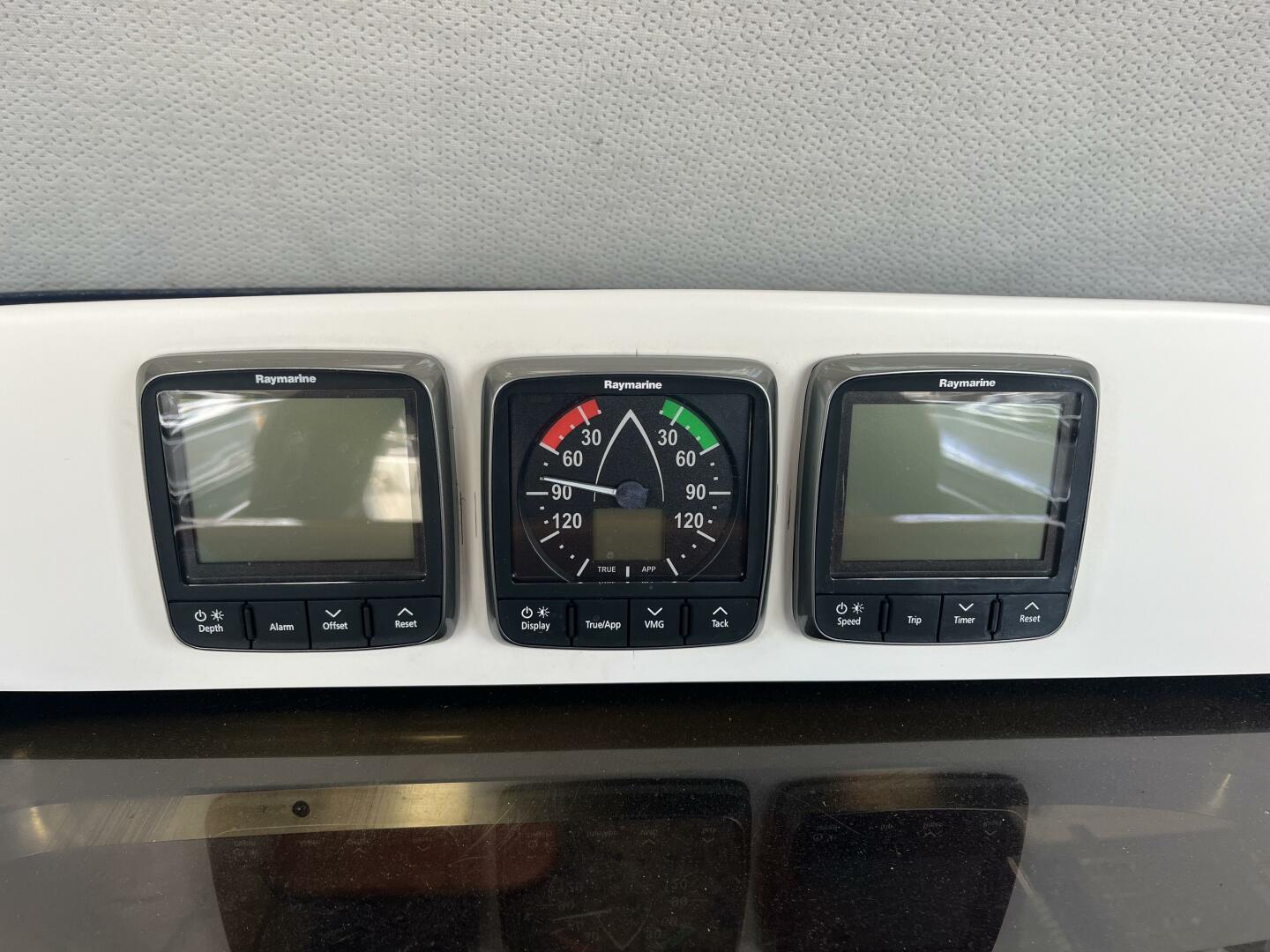 Slide: The Image of Marlow-Hunter 31 2016 - 4724770