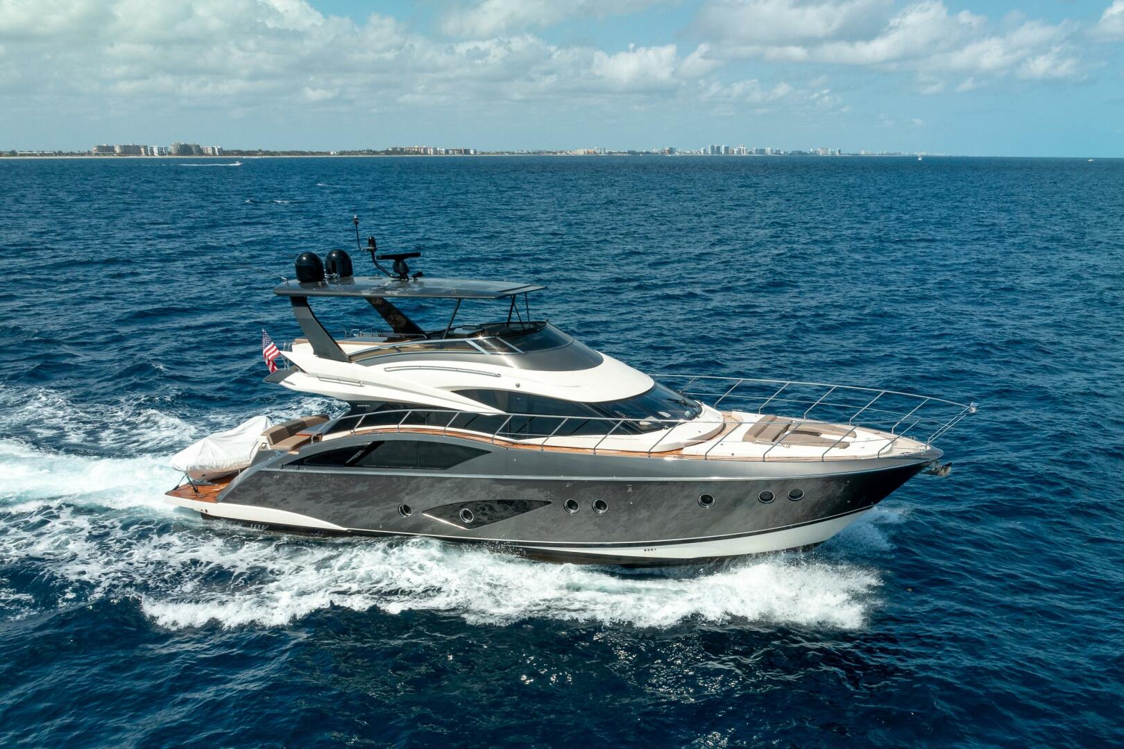 Slide: The Image of Marquis 660 Sport Yacht 2016 - 4231927