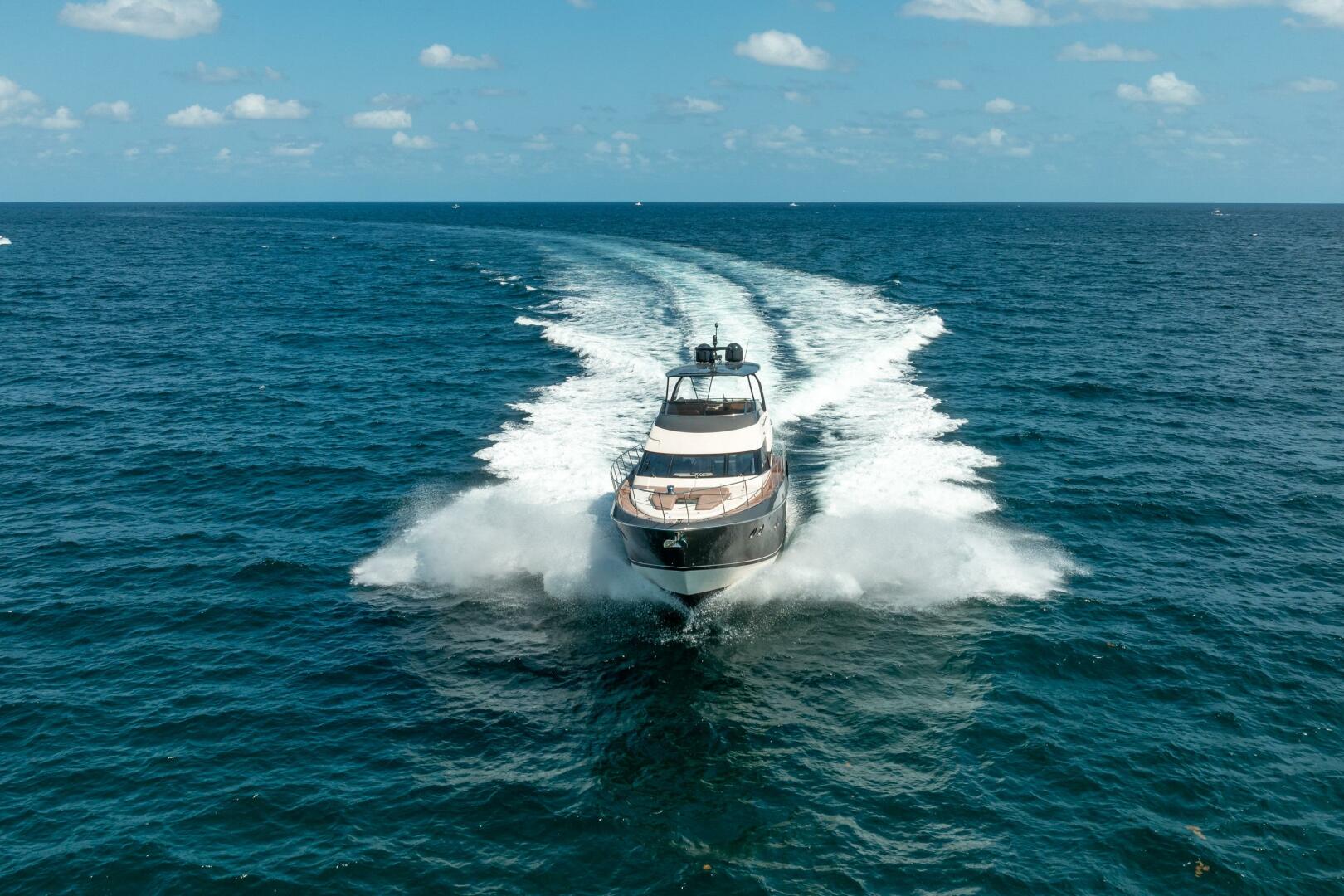 Slide: The Image of Marquis 660 Sport Yacht 2016 - 4231929