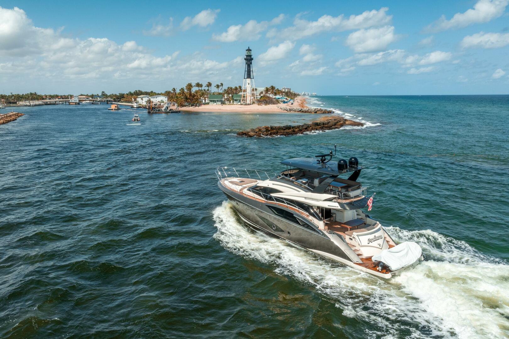 Slide: The Image of Marquis 660 Sport Yacht 2016 - 4231931