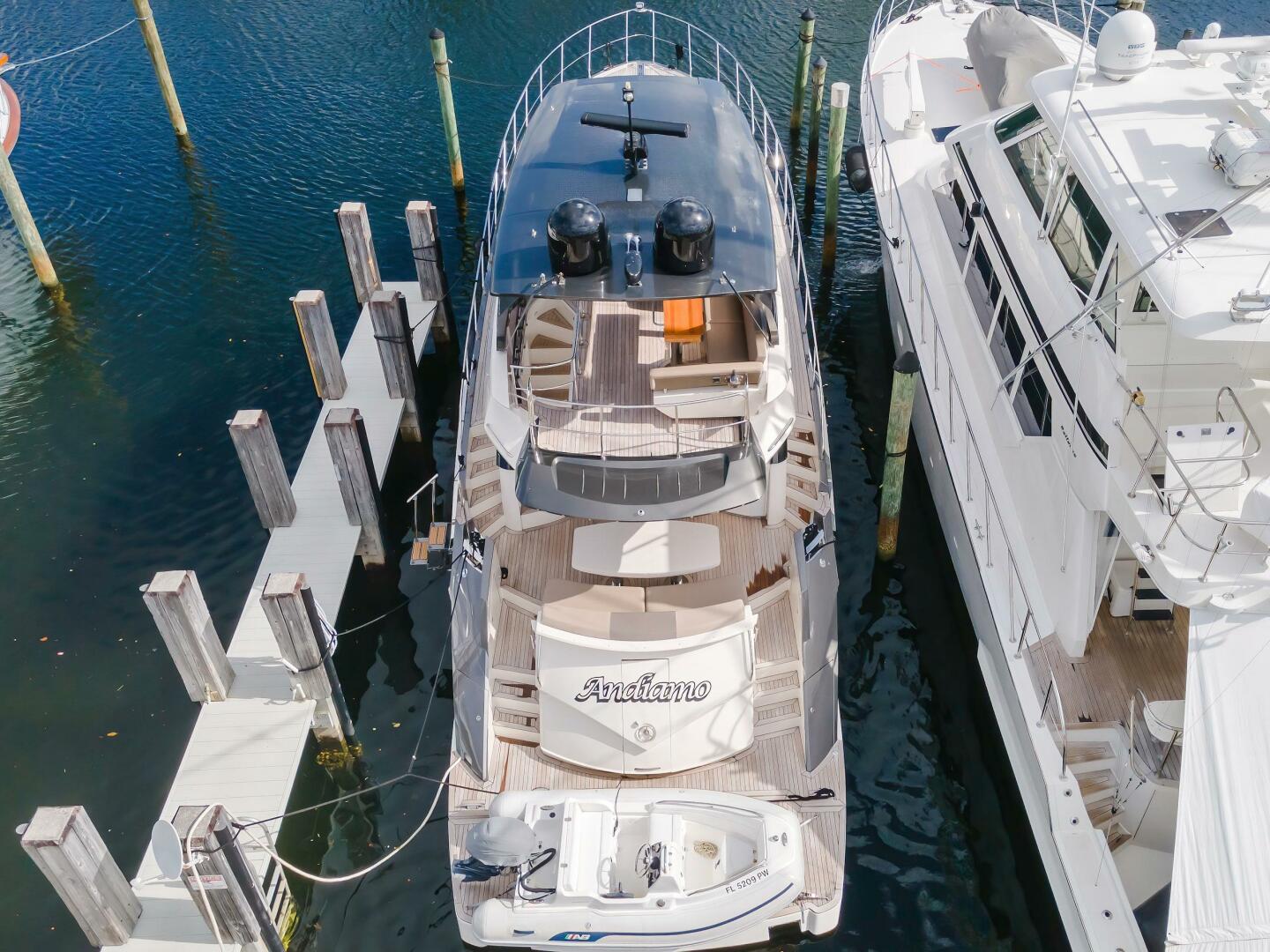 Slide: The Image of Marquis 660 Sport Yacht 2016 - 4231936