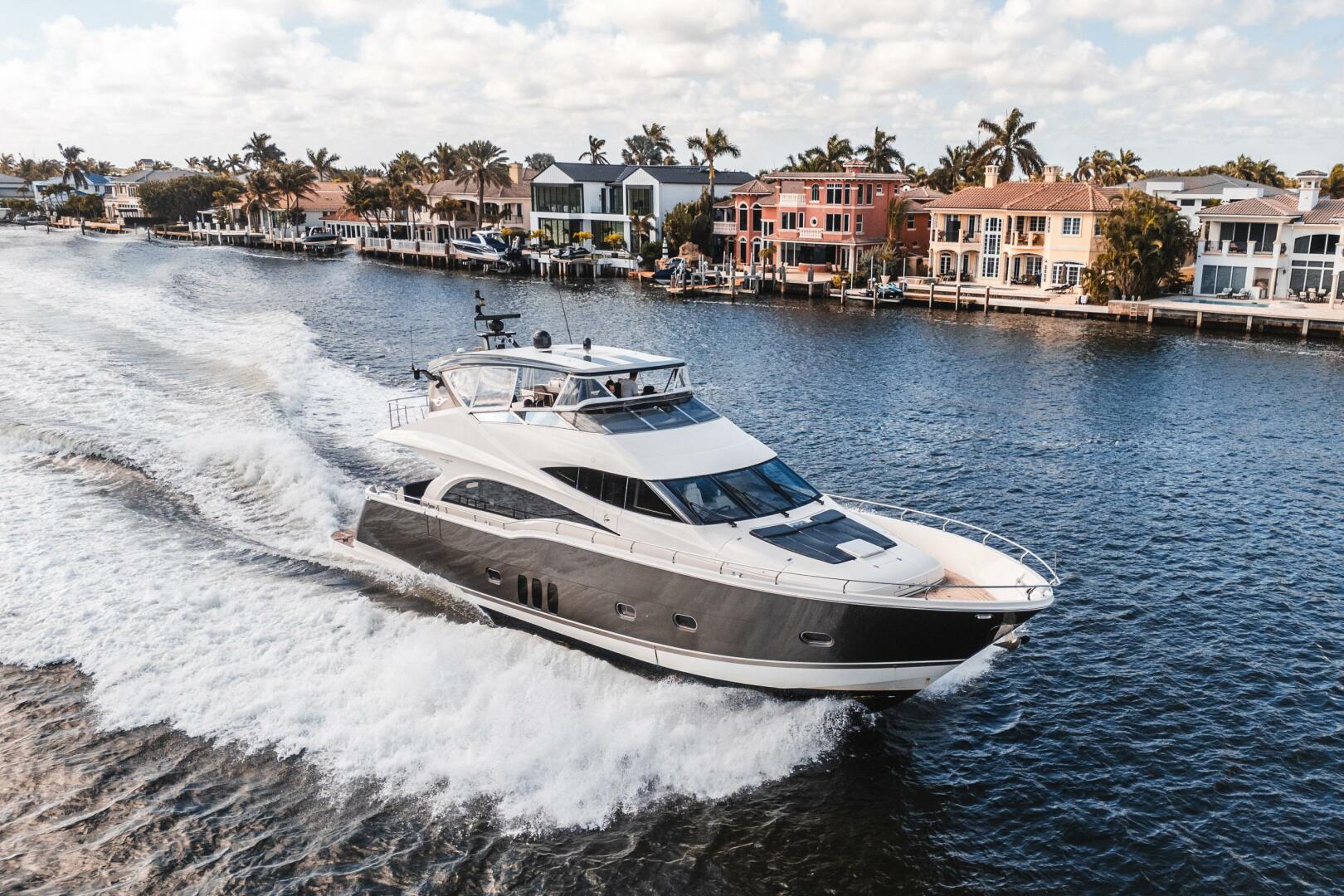 Slide: The Image of Marquis 720 Fly 2011 - 5021764