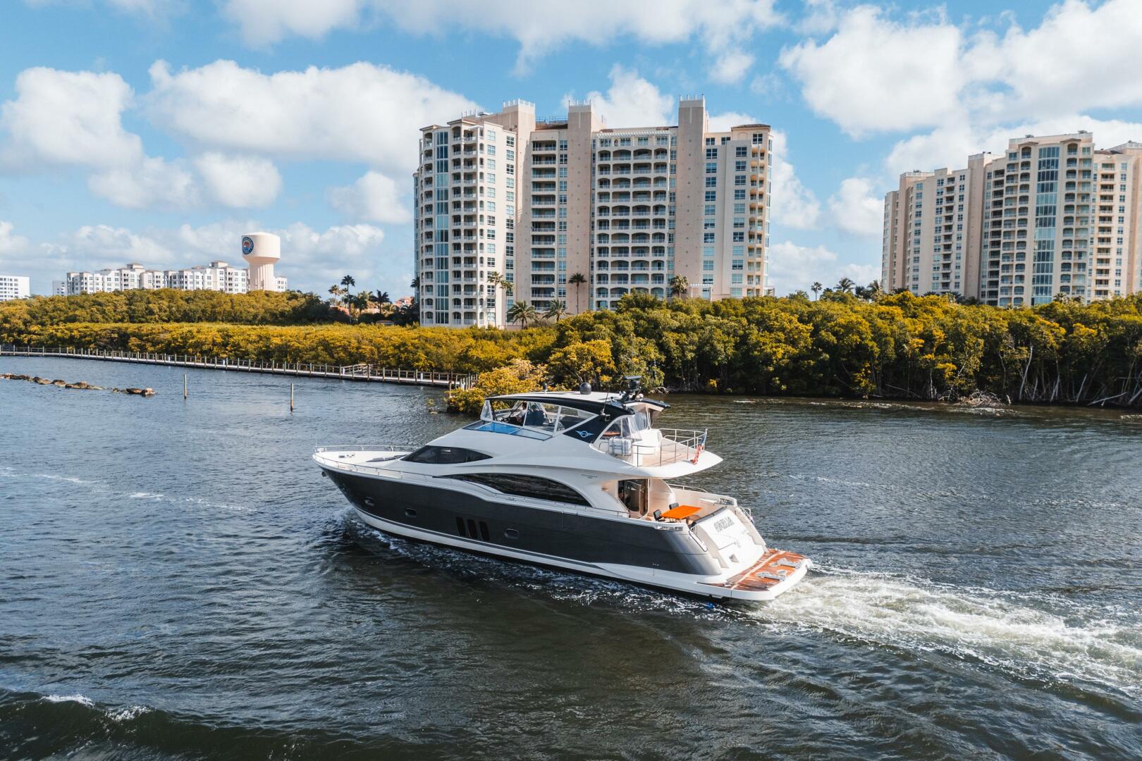 Slide: The Image of Marquis 720 Fly 2011 - 5021766