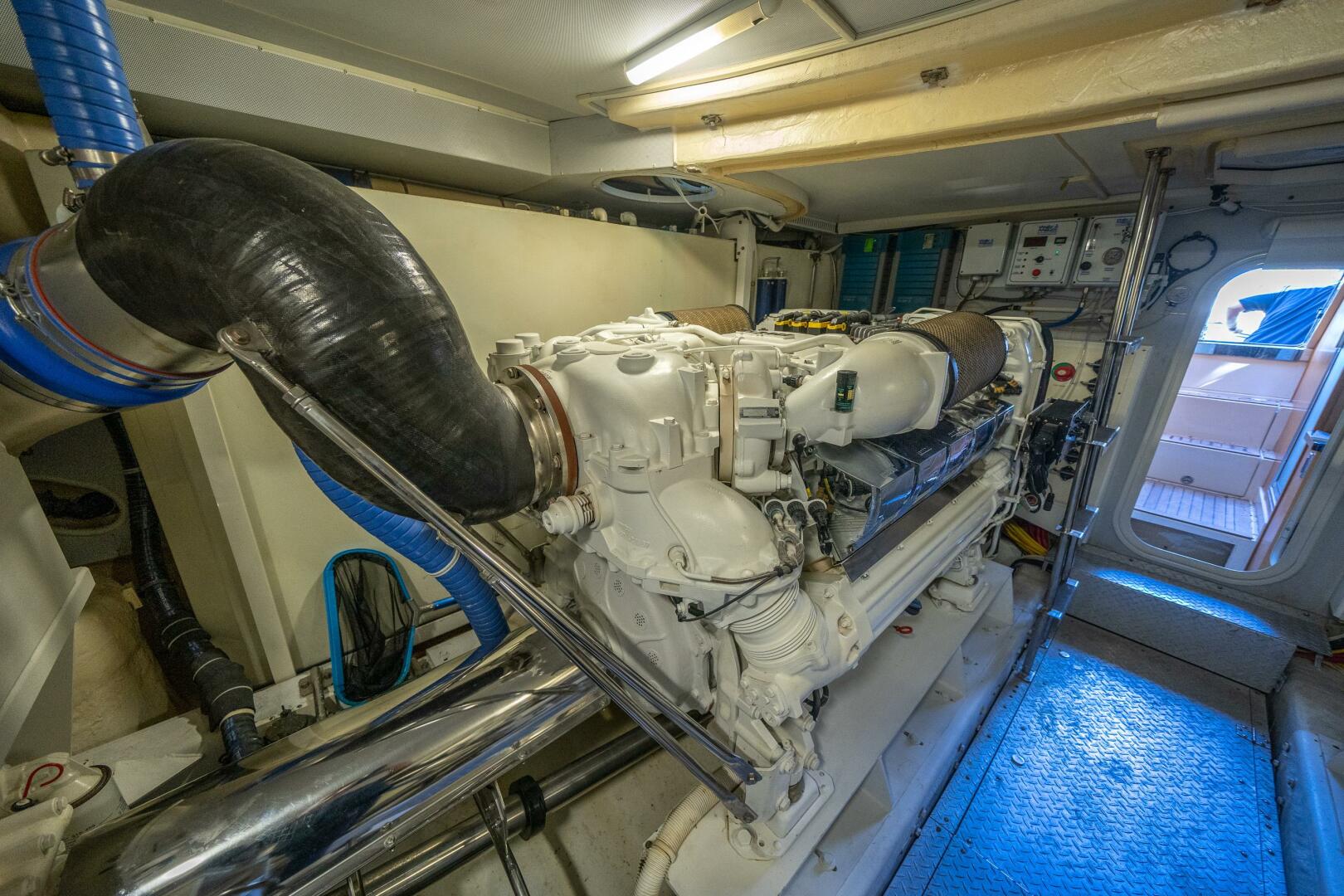 Slide: The Image of Marquis 720 Fly 2011 - 5021822