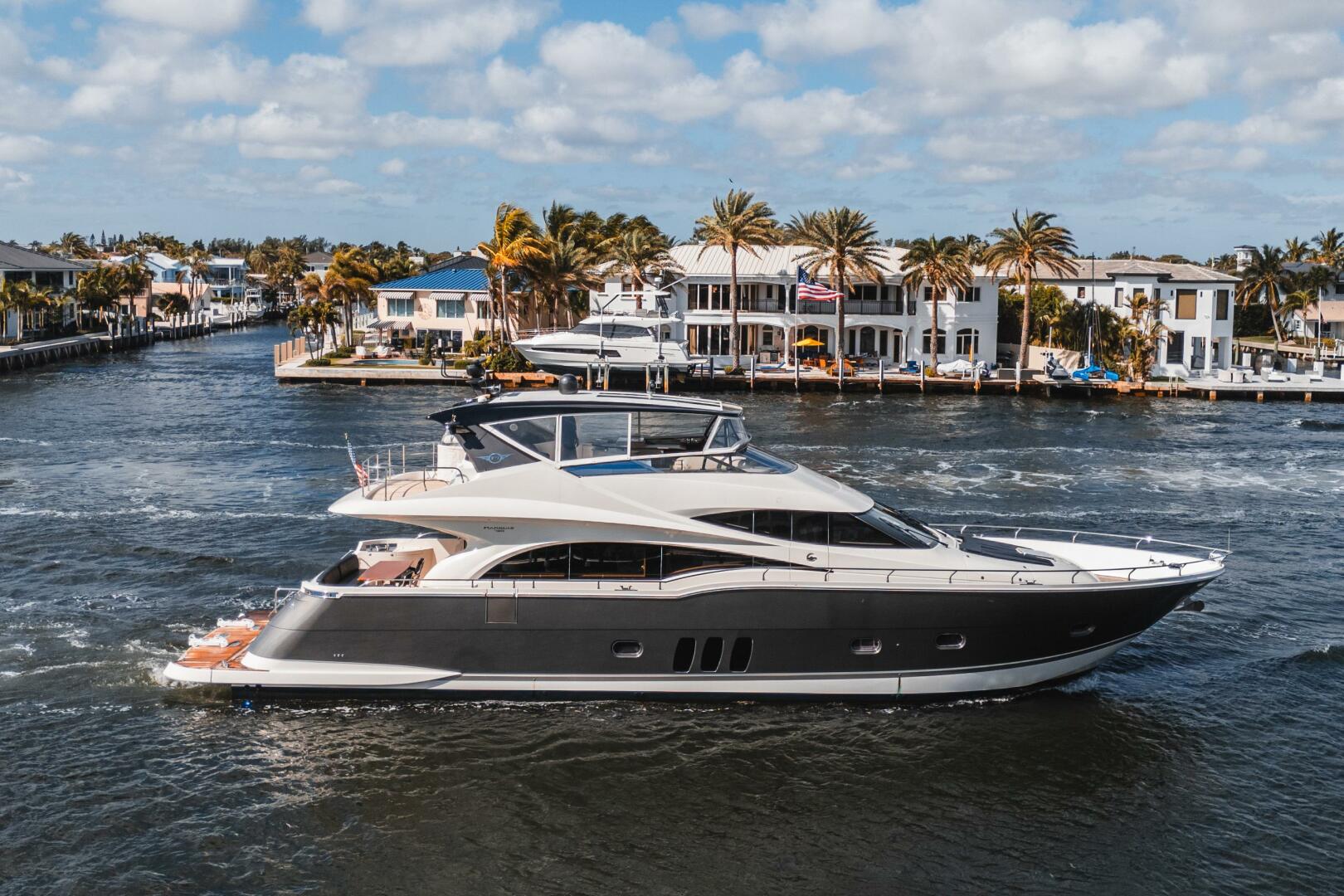 Slide: The Image of Marquis 720 Fly 2011 - 5032352