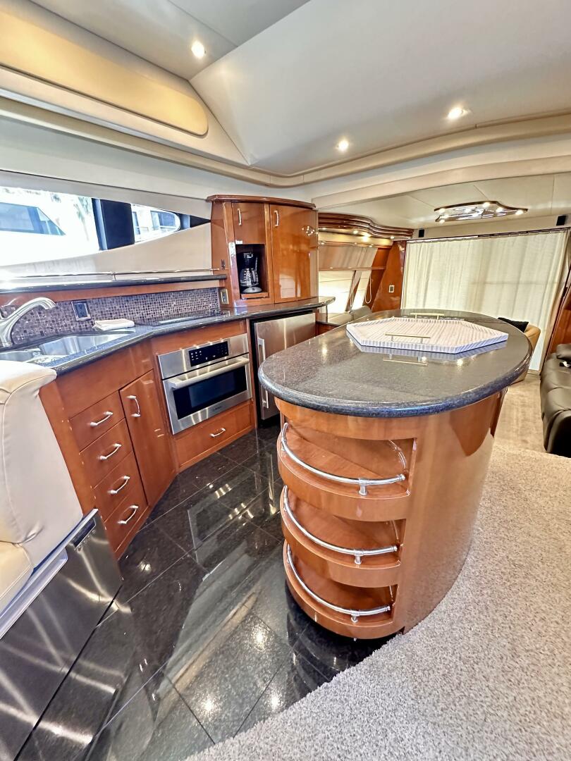 Slide: The Image of Marquis Flybridge Motor Yacht 2006 - 5356461