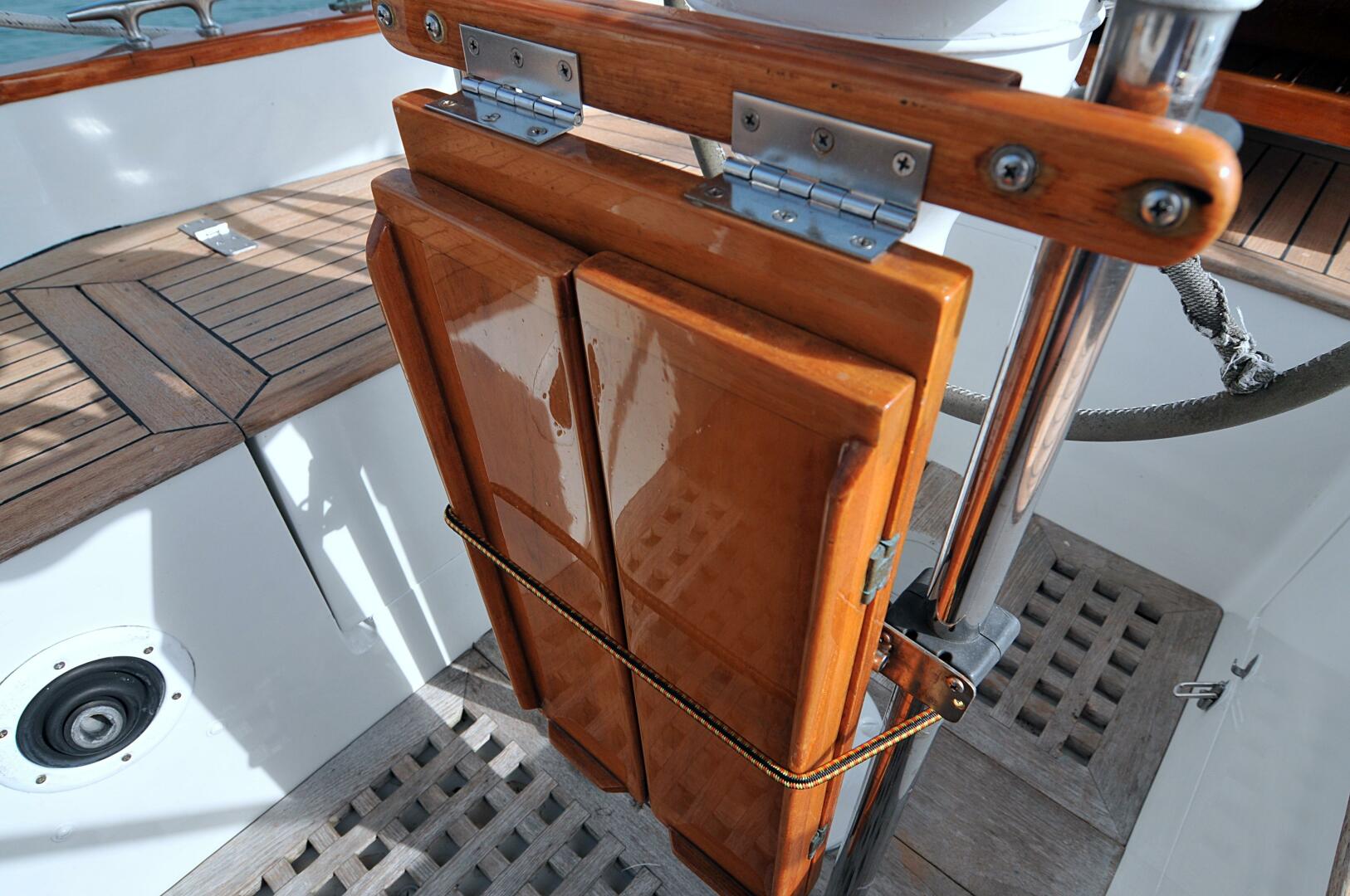 Slide: The Image of Mason 43 1981 - 5166782