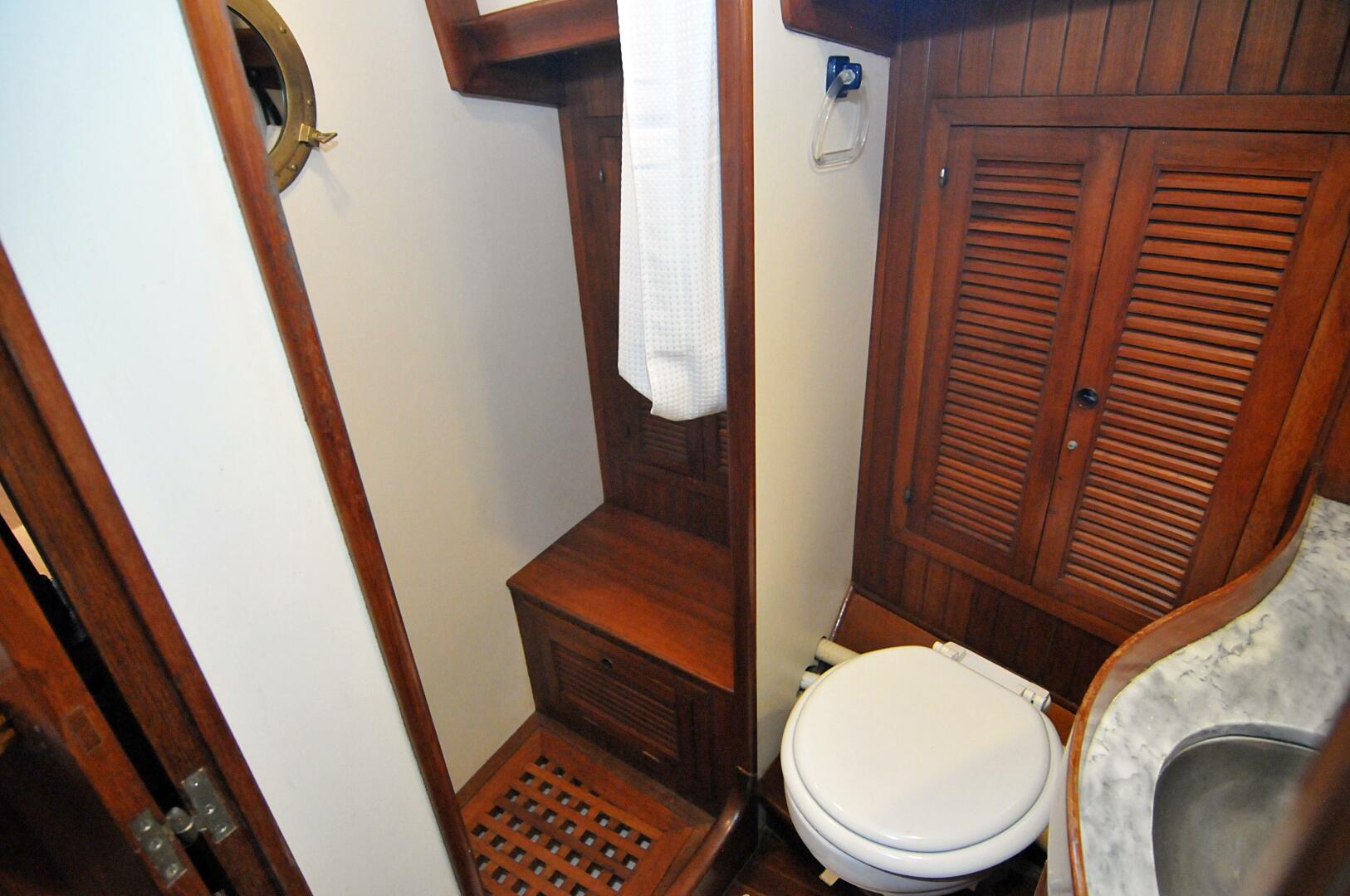 Slide: The Image of Mason 43 1981 - 5166815