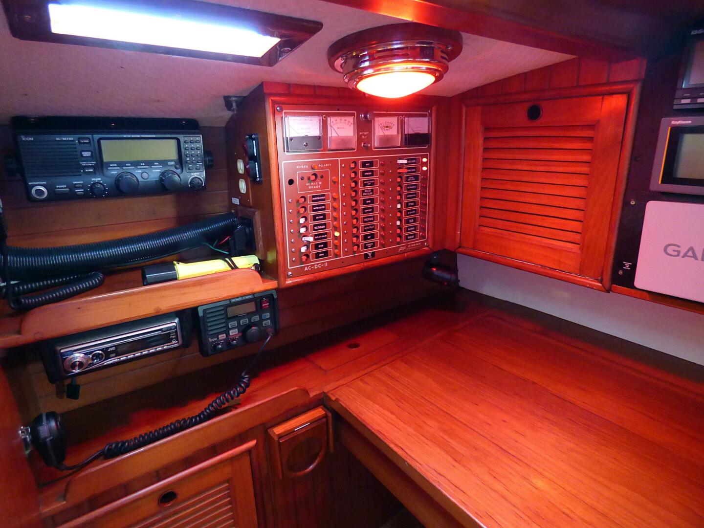 Slide: The Image of Mason 43 1981 - 5166819