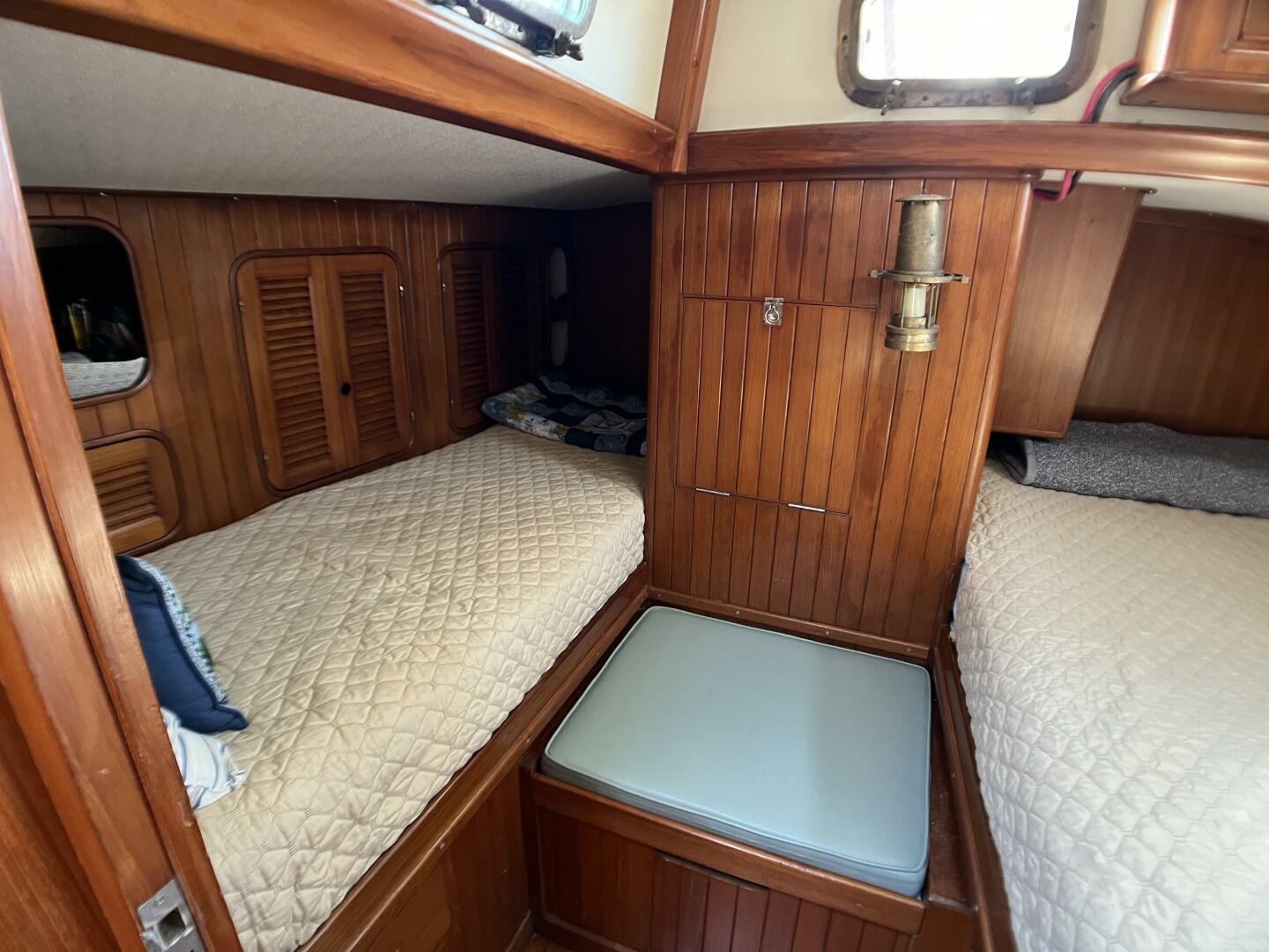 Slide: The Image of Mason 43 1981 - 5166909