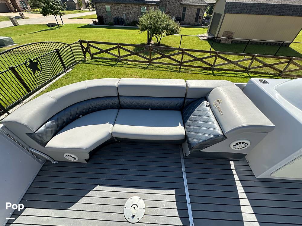 Slide: The Image of Massimo P23 LTD Lounge 2021 - 14574551