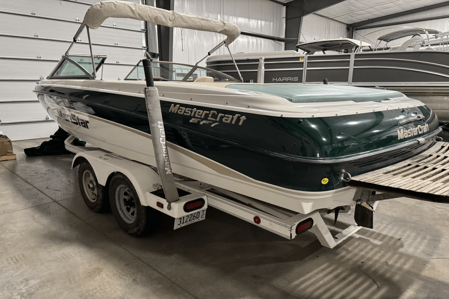 Slide: The Image of Mastercraft 230 MARISTAR 2000 - 5