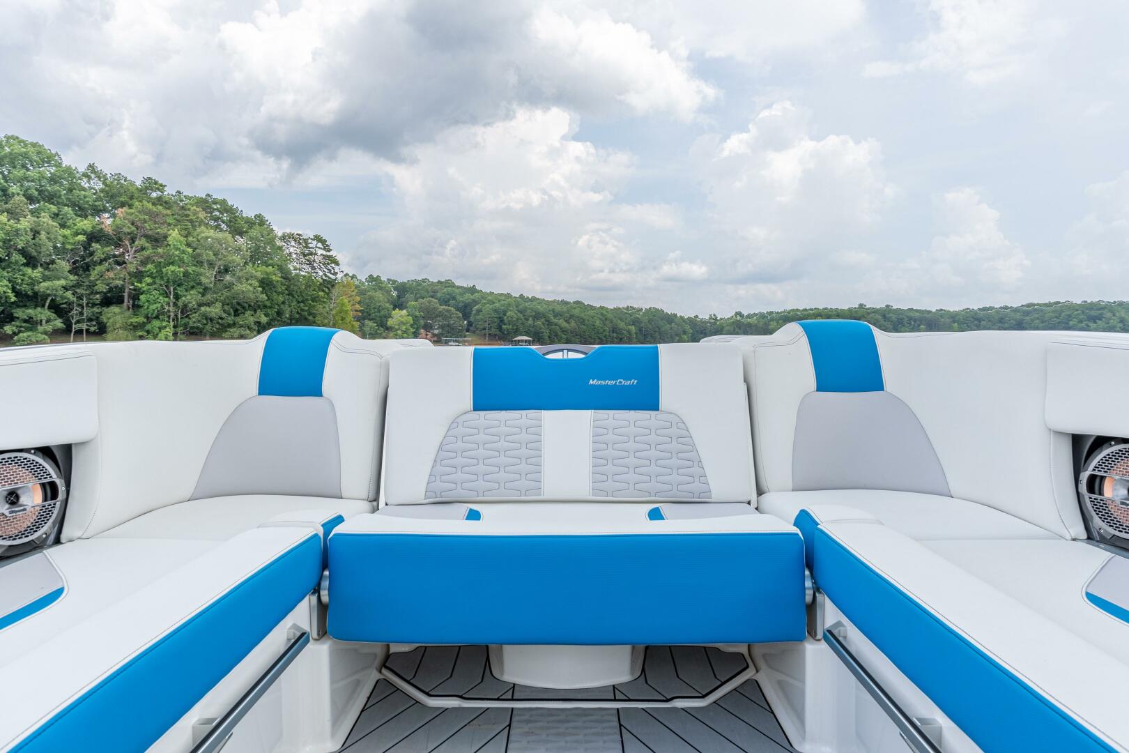 Slide: The Image of Mastercraft 24 2019 - 4584153