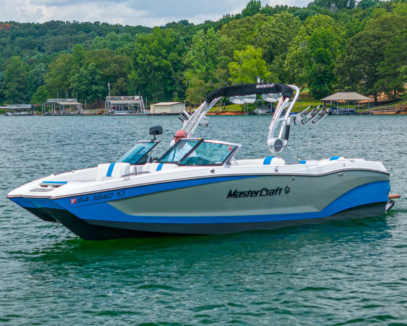 Slide: The Image of Mastercraft 24 2019 - 4584139