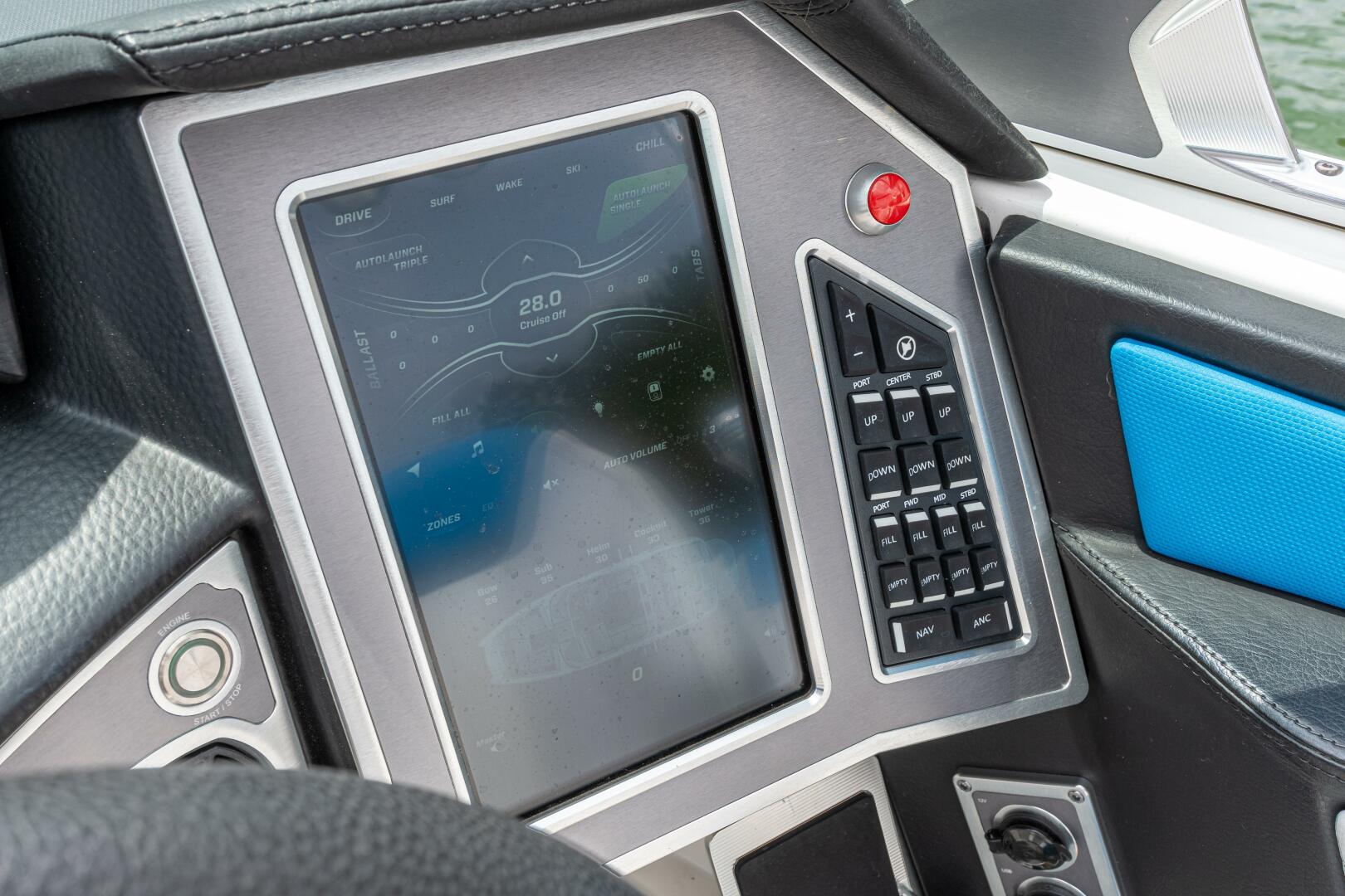 Slide: The Image of Mastercraft 24 2019 - 4584166
