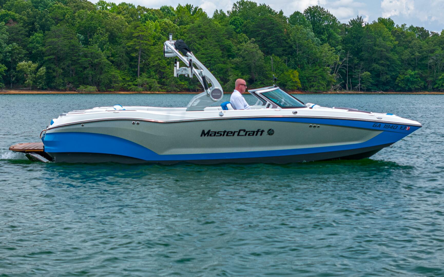 Slide: The Image of Mastercraft 24 2019 - 4584142