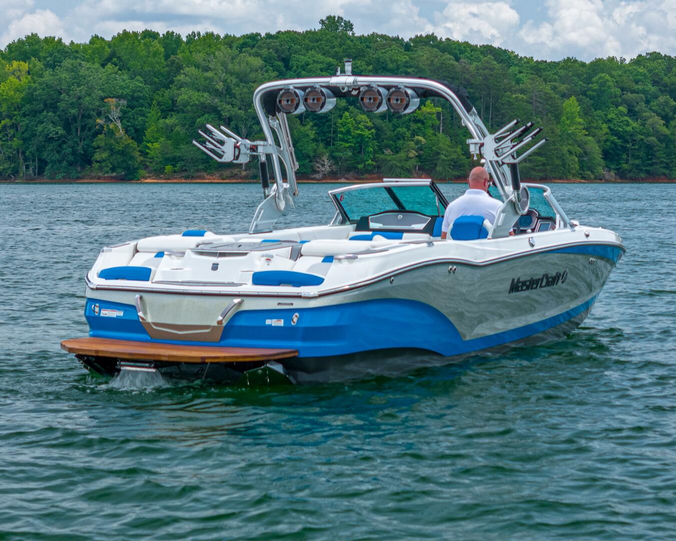 Slide: The Image of Mastercraft 24 2019 - 4584143